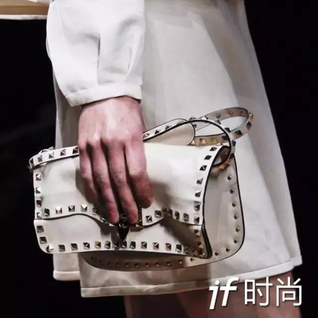 范冰冰手拿包,范冰冰lv包包