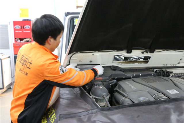 奔驰g63深度清洗,奔驰g63空调