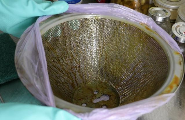 简单快速有效的清洗油烟机的方法,十年保洁教你清洁厨房