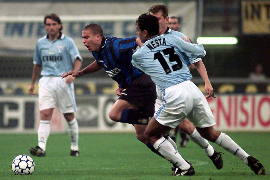 优雅卫士内斯塔,优雅卫士内斯塔传奇之路