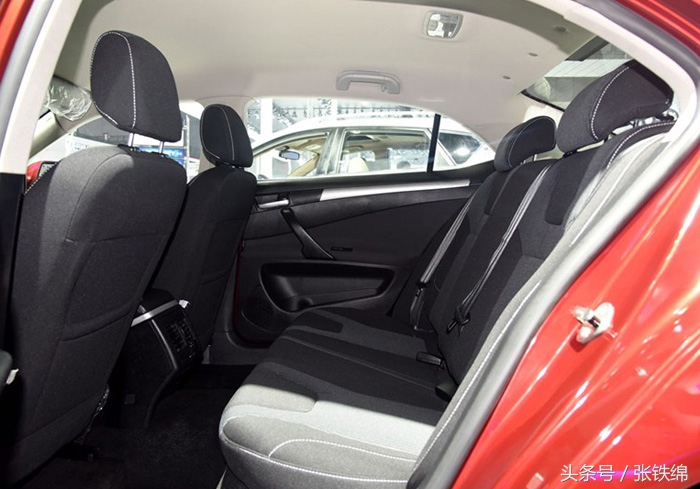 外观像宝马的轿车,外形像宾利飞驰的车