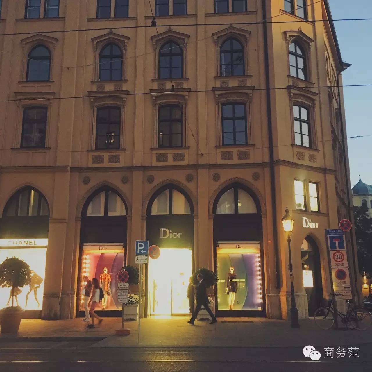 两小时逛完一个地方,2小时逛完迪士尼