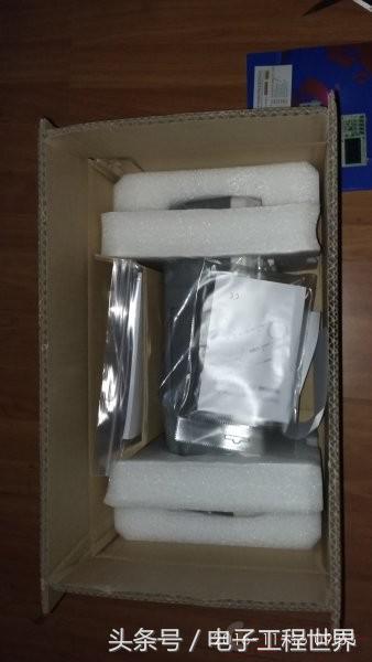 晒一下剁手节入的RIGOLDS2072A示波器开箱