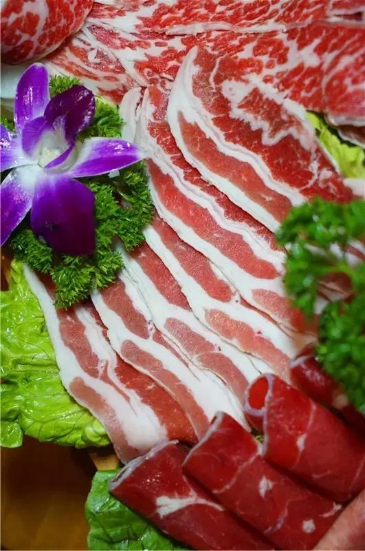 22蚊！足料进口牛肉云吞面超多料！还有重量级进口牛肉船上岸！