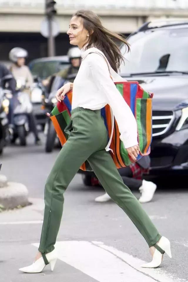 一万五的时髦,花五十块钱就能赶……然而我还是拒绝