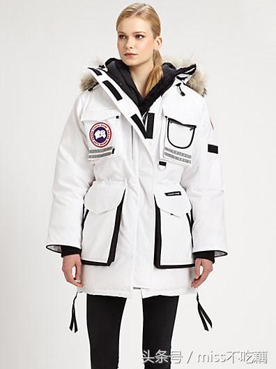 谁说羽绒服不能穿出优雅范,谁说羽绒服不够时尚