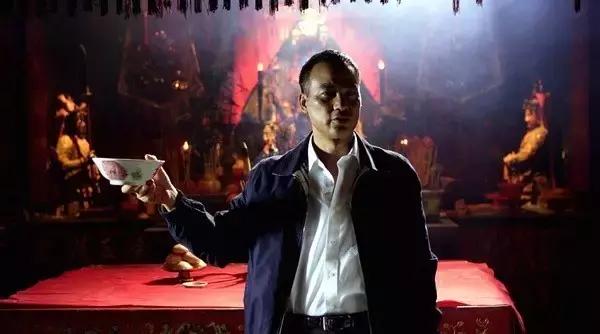 香港黑帮电影中的各个大佬,香港电影中最经典的黑帮大佬形象