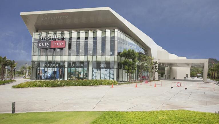 普吉岛新罗免税店正式揭幕