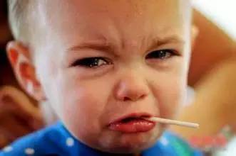 最近又湿又冷,宝宝湿疹真闹心,宝妈们这样处理好得快!