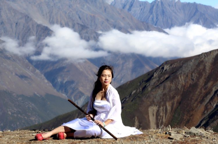 我在秋天等你是什么歌,我在秋天等你美到心碎散文