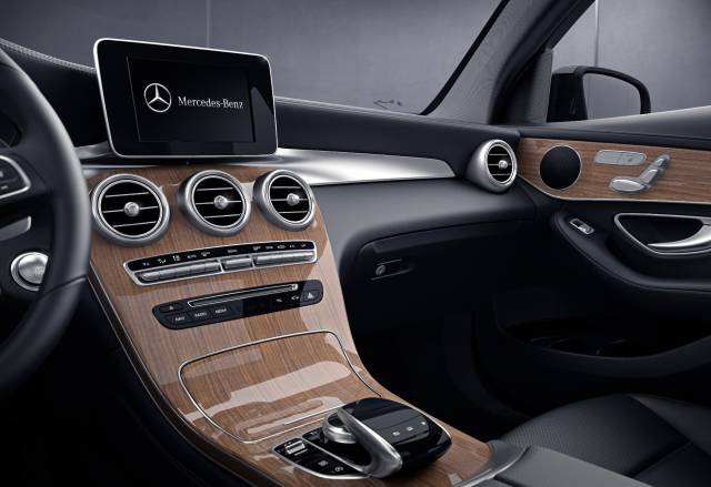 X4不再孤单，因为有位名叫GLCCoupe的新同桌来了