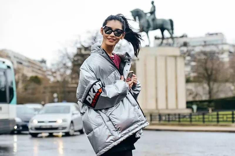 如何挑选一款暖和的羽绒服,小个子冬季羽绒服怎么挑选