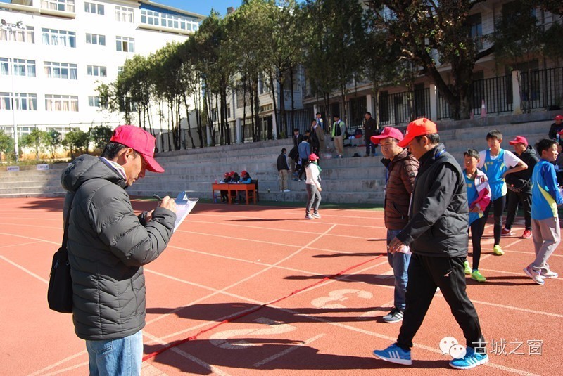 「聚焦」古城中小学生运动会闭幕，看看体育成绩哪家强……