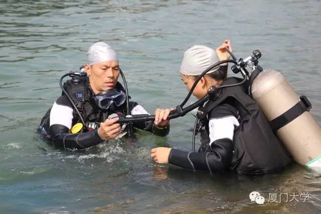 休闲体育潜水课,体育课创新课堂
