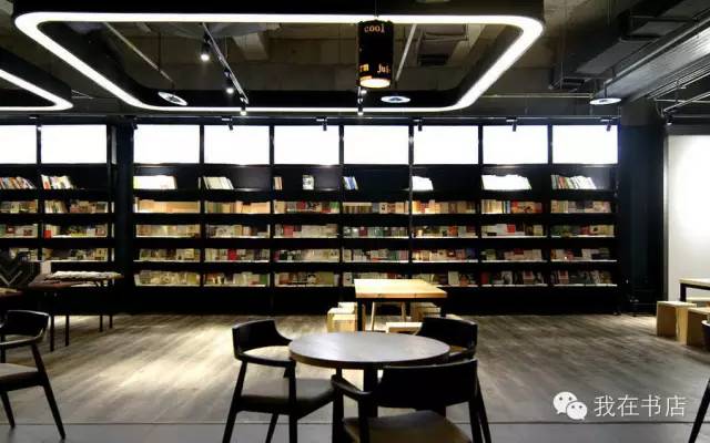 深冬的郑州，你需要这些书店帮你找回内心的平静和温暖