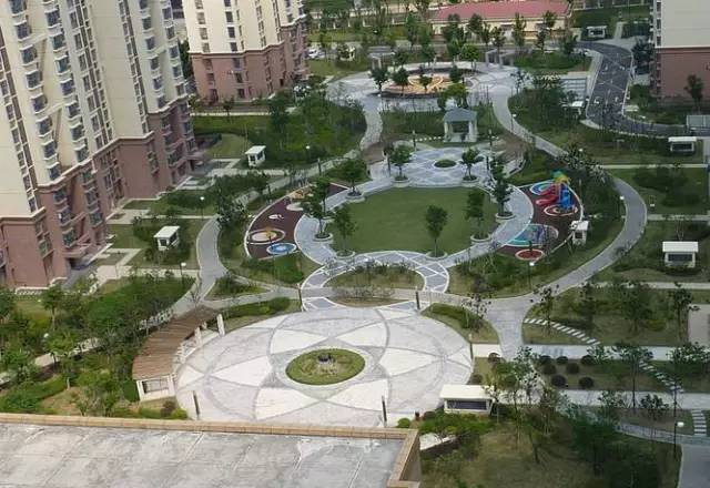 应届毕业生租单身公寓,毕业生如何租到适合自己的小公寓