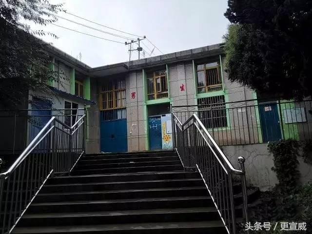 閲嶆父姣嶆牎瀹ｅ▉甯堣寖瀛︽牎,鍐嶈鎴戜滑鐨勯潚鏄ユ姈闊崇増