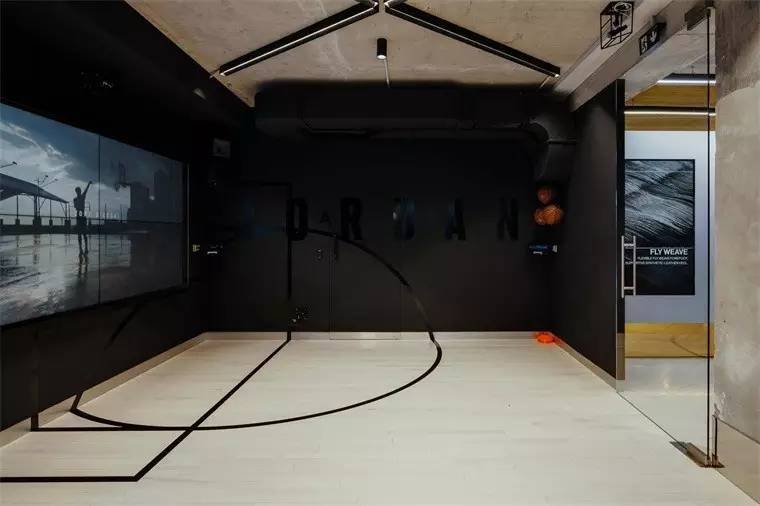 乔丹air jordan鞋 (乔丹鞋jordan)