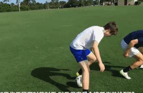 瓒崇悆鑳岃韩鎷跨悆鎶ょ悆瑙嗛瀹炴垬,瓒崇悆鑳岃韩鎷跨悆瀹炴垬