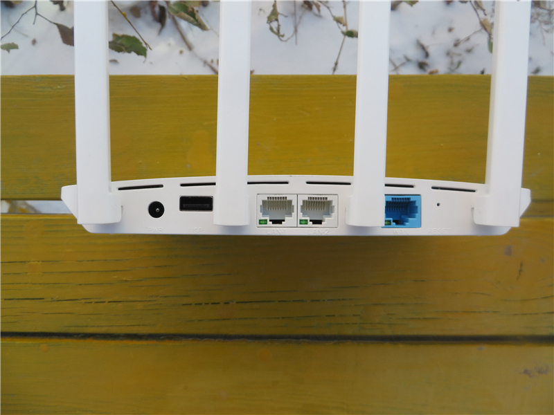 告别视频广告，畅享双频“高速路”—优酷路由器X2