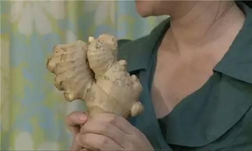 原来床垫是这样压缩,新买的床垫要不要撕薄膜去味