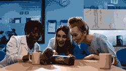 宠物吃辣条搞笑视频,什么宠物吃辣条会中毒