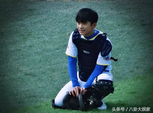 张艺兴可爱，千玺俏皮，蒋劲夫man爆，运动系男神你心水哪款？