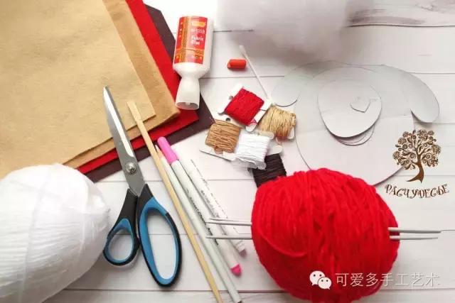 冬天可爱小熊,萌化了的可爱小熊怎么做