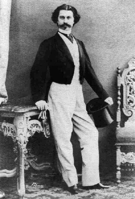 施特劳斯著名圆舞曲视频,施特劳斯第一个圆舞曲