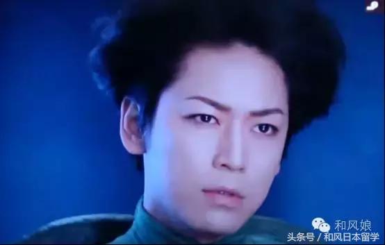 出现在辣眼睛广告里的他们,请告诉我这不是我的爱豆