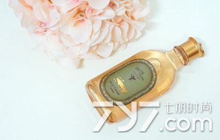 skinfood鱼子酱系列怎么样为熟龄肌滋润紧致提亮肌肤