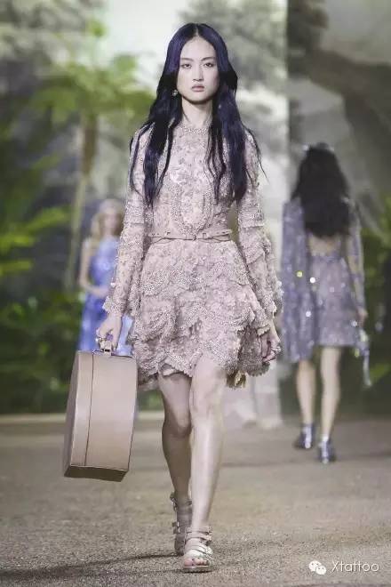 2016秋冬高定时装周,阿玛尼春夏高定2016