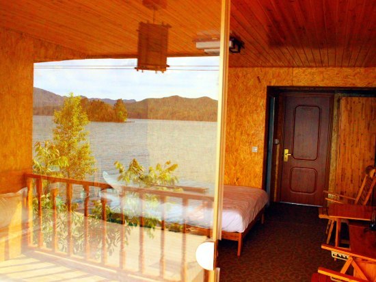 泸沽湖最好的酒店推荐哪家,泸沽湖酒店中高档排名