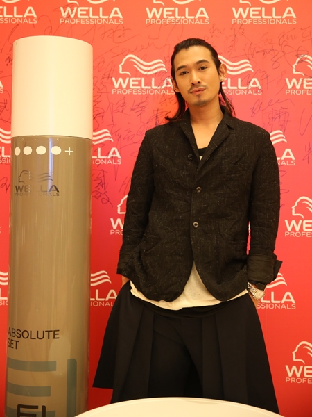 威娜携手MINX开启经营管理课程，发布EIMI上市秀