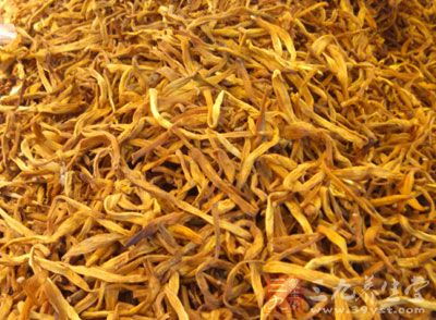 黄花菜中毒的症状及处理方法,黄花菜中毒是什么症状