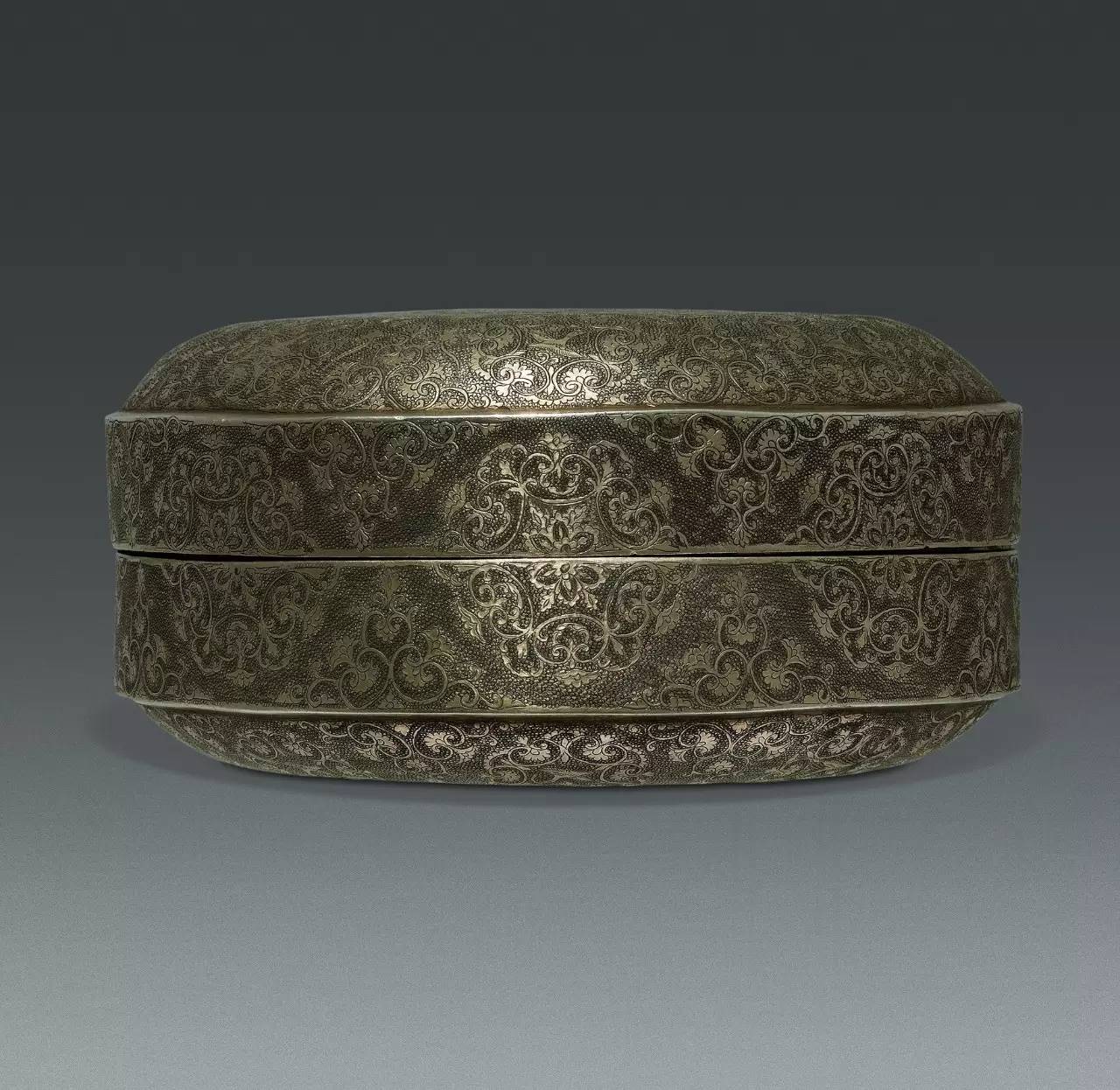 何家村唐代窖藏的考古发现,西安南郊何家村发现唐代窖藏文物