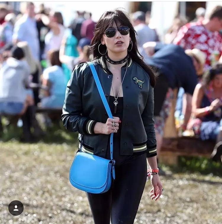 捂紧钱包不乱花,捂紧钱包勒紧裤腰过日子