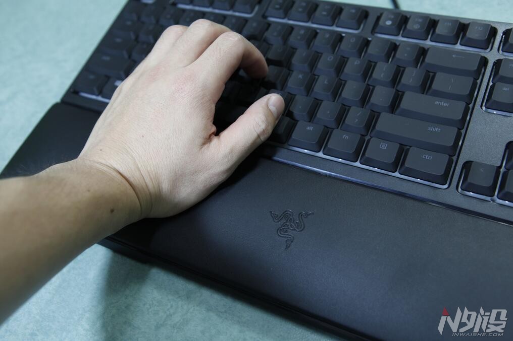 雷蛇雨林狼蛛按键失灵,razer雷蛇雨林狼蛛rgb幻彩版