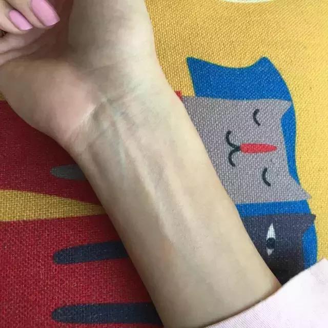 植村秀臻萃养肤洁颜油使用方法,植村秀臻萃养肤洁颜油图片