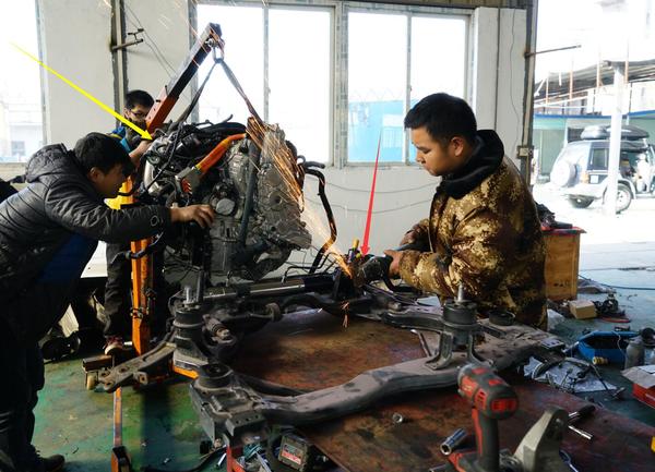 18款比亚迪秦80改装案例,比亚迪宋改装越野套件