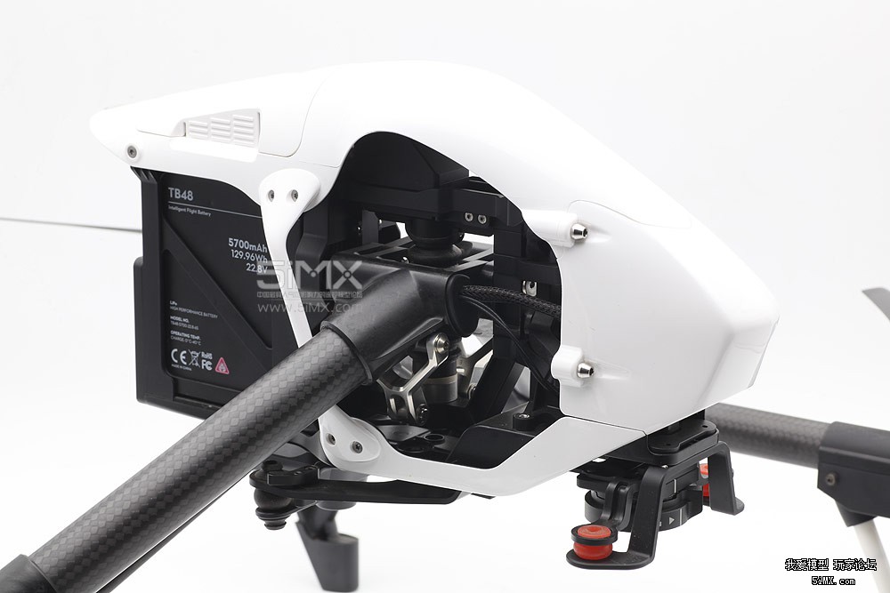 大疆悟inspire2和大疆御2哪个好,大疆悟inspire2怎么样