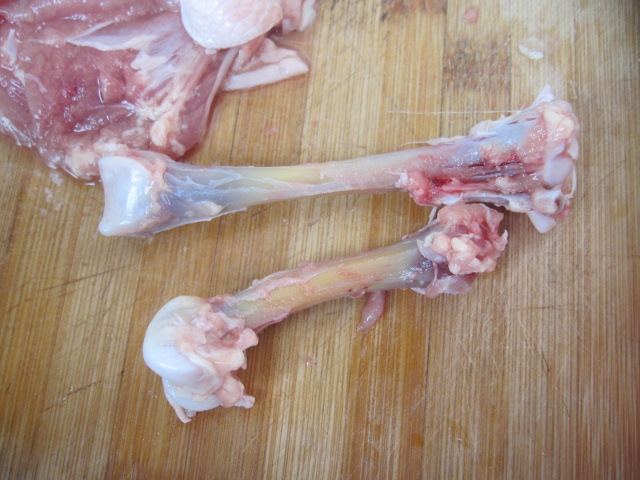 泰迪狗哪些食物不能吃,泰迪狗不可以吃的食物