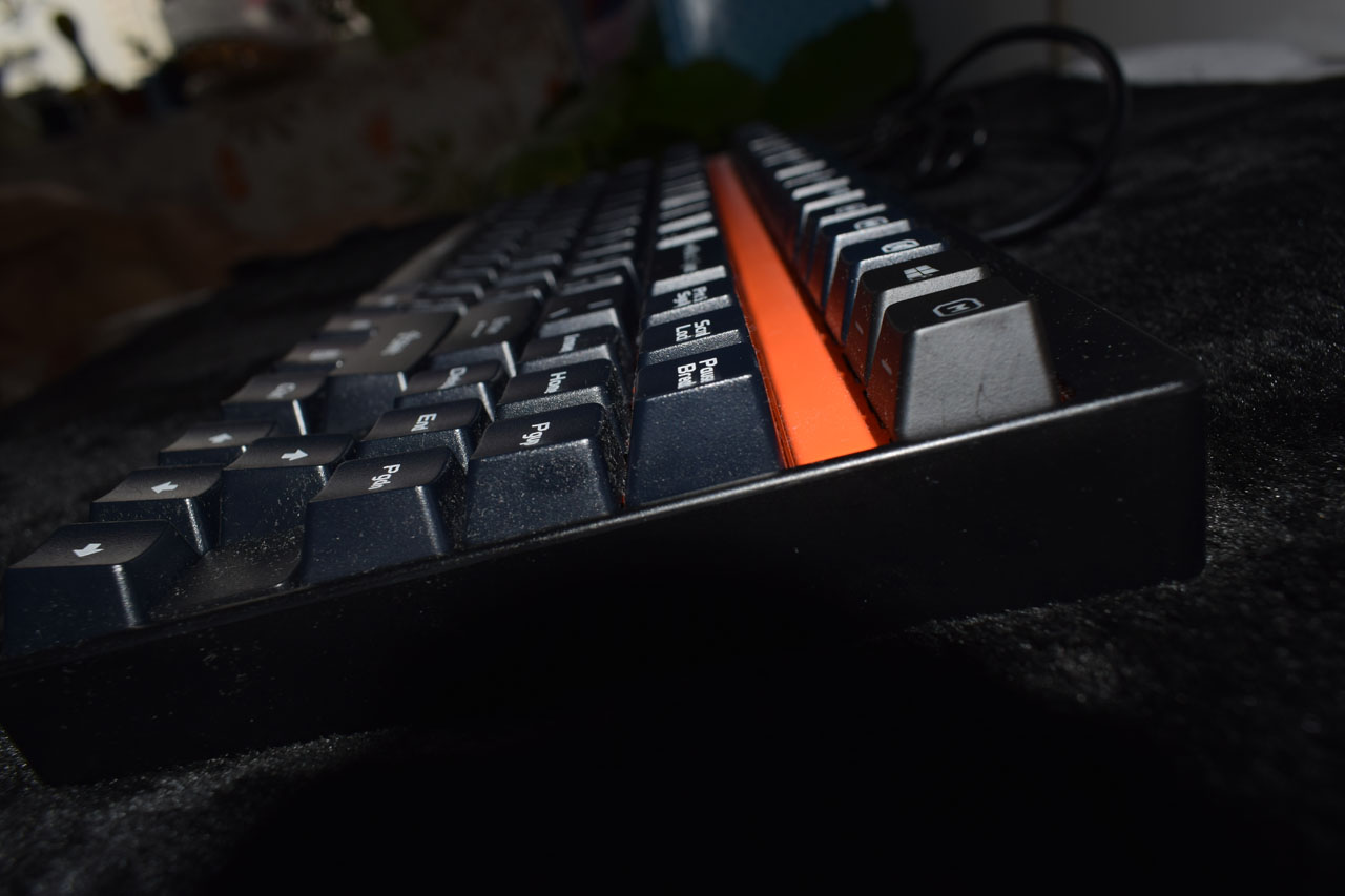 机械键盘雷柏v860,键盘调节音量雷柏v500pro