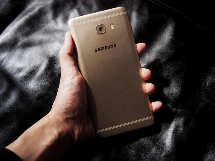 三星galaxyc9pro发售价,三星galaxyc9pro现在还能用吗