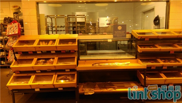 再探上海玛莎百货水土不服的原因竟是太老化？