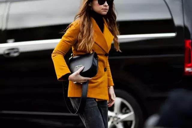 大表姐刘雯背什么包,刘雯都背什么包