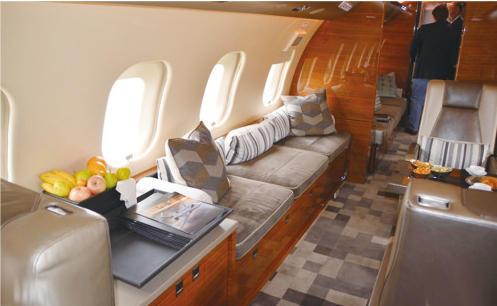 壕哥一口气买250架飞机总价值,比尔盖茨同款私人飞机