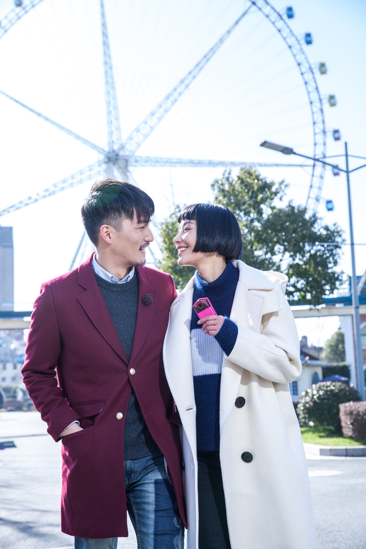 TR敢爱|男朋友不会拍照？这种秀恩爱方法最方便快捷！