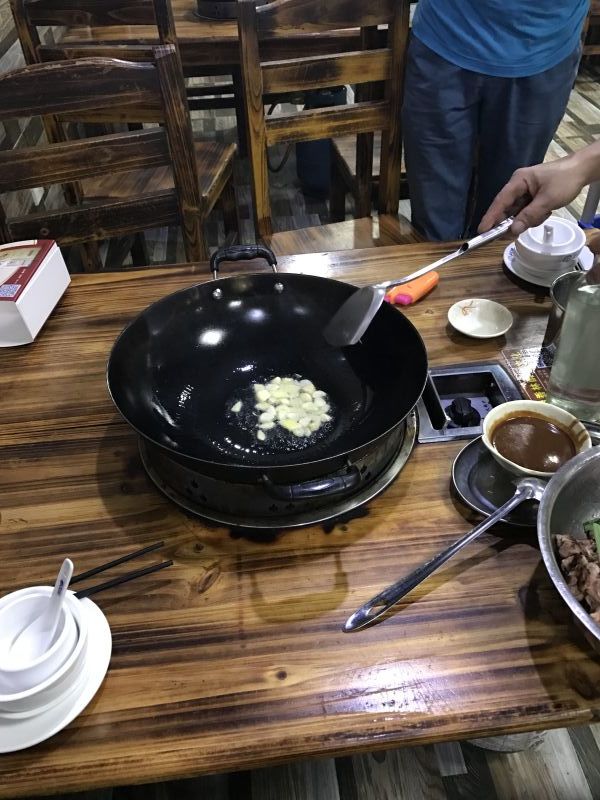 三亚火焰醉鹅,三亚爆火的火焰醉鹅做法