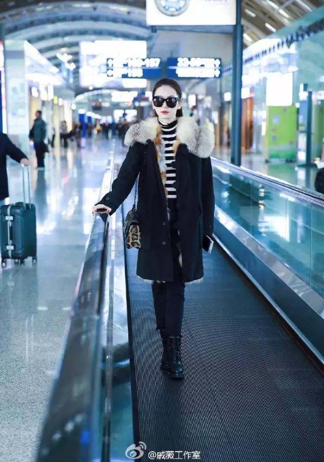 江疏影和戚薇的穿衣搭配,江疏影戚薇同款